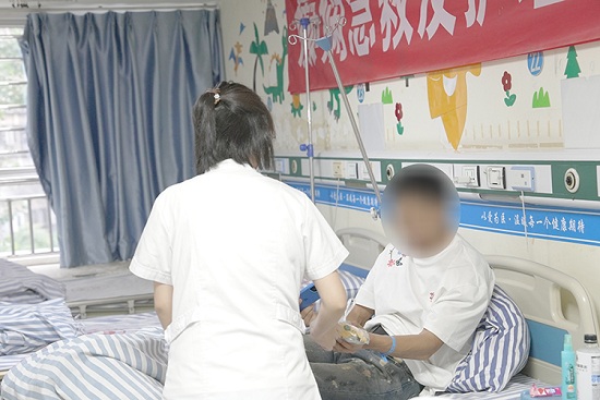 粽叶飘香处，皆是医患情|成都神康癫痫医院端午爱心纪实